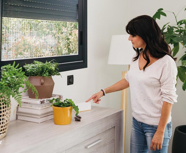 Twee extra bedieningsknoppen op de Somfy TaHoma switch